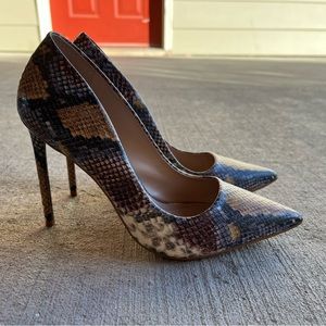 Steve Madden snake print heels. Size 7.5